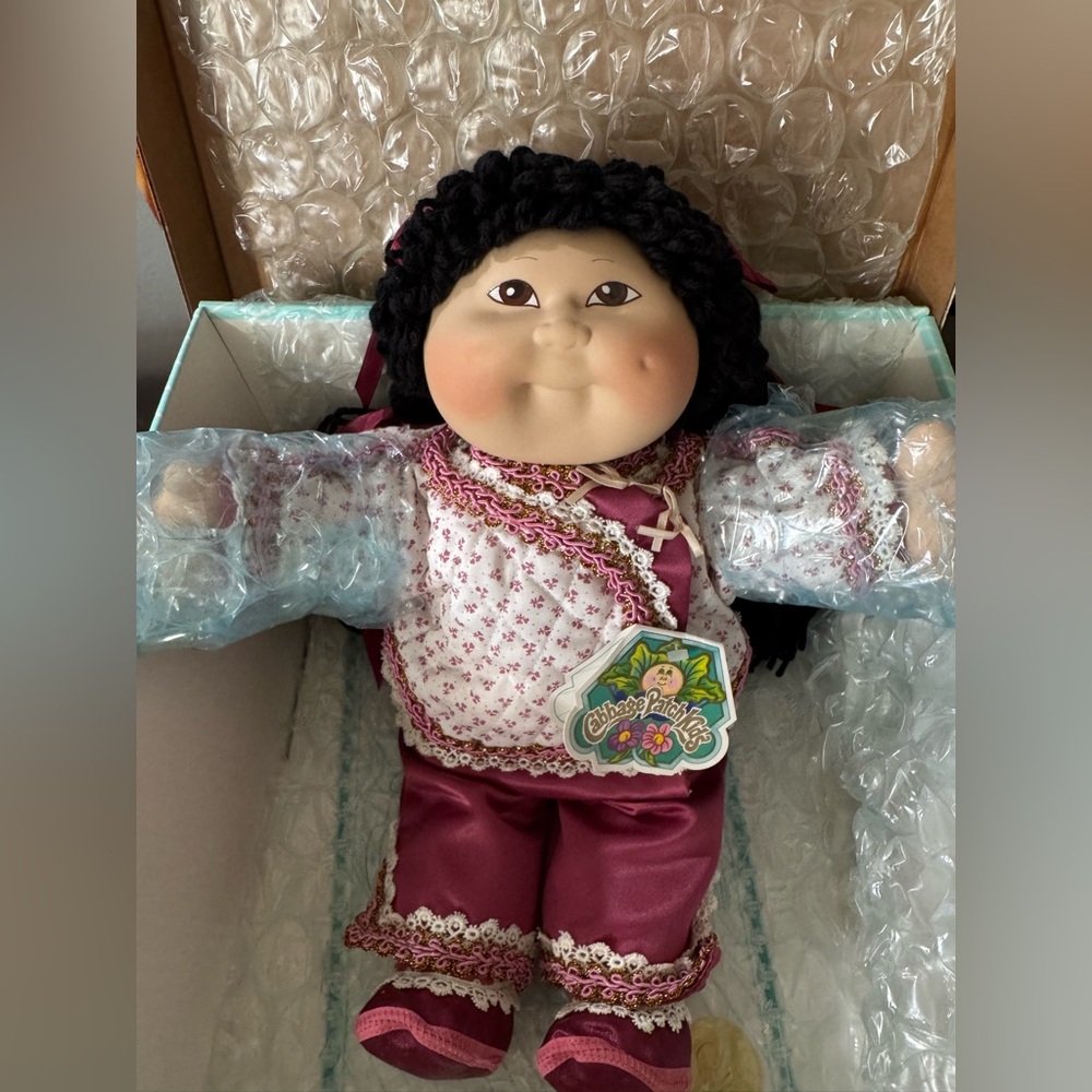 1985 Limited Edition Applause “Mai Ling” Asian Porcelain Cabbage Patch Kids 16”